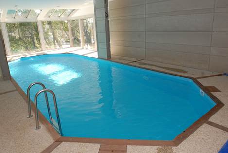 Le Canville piscine chauffée couverte